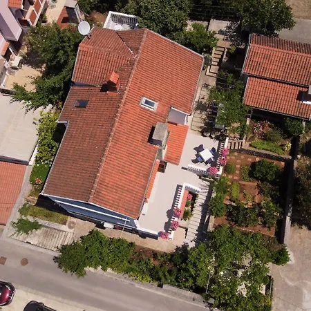 Luce Apartment Mali Losinj