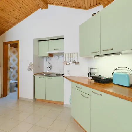 Apartment Luce Mali Losinj
