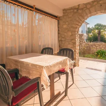 Apartment Luce Mali Losinj