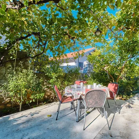 Luce Apartman