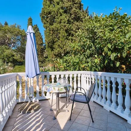 Luce Apartman *