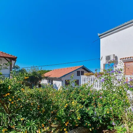 Apartment Luce Mali Losinj